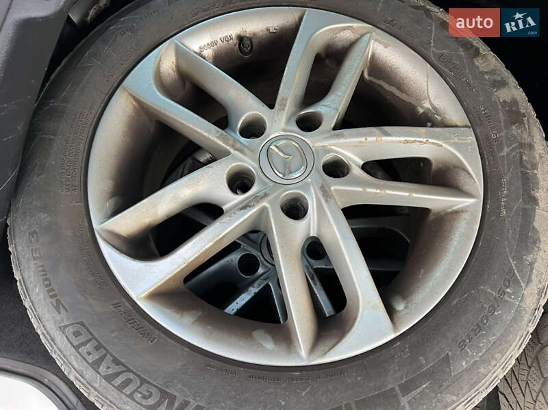 Универсал Mazda 6 2010 в Луцке