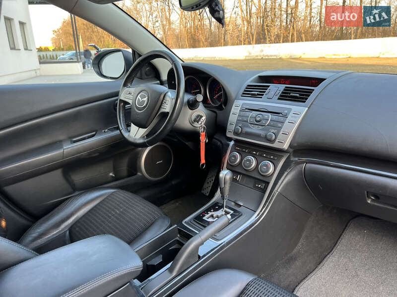 Универсал Mazda 6 2010 в Луцке