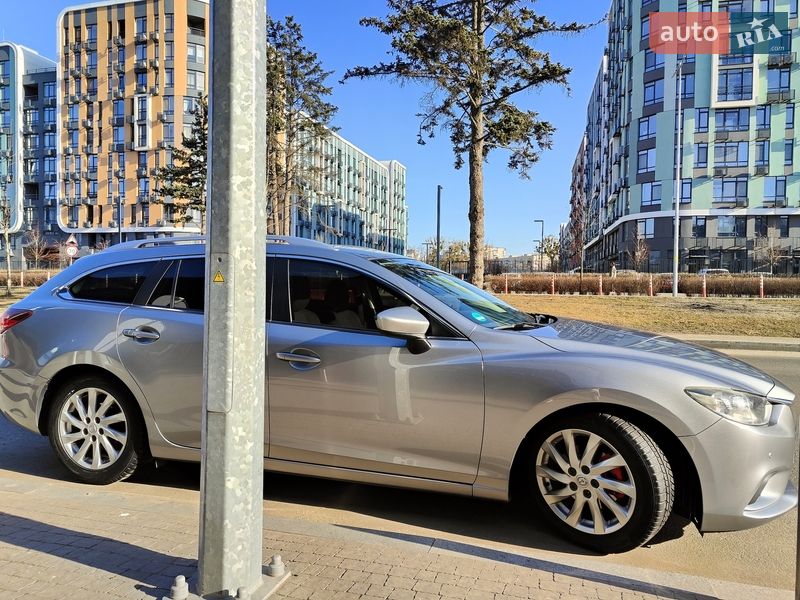 Универсал Mazda 6 2013 в Киеве