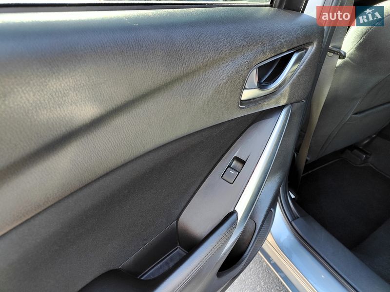 Универсал Mazda 6 2013 в Киеве
