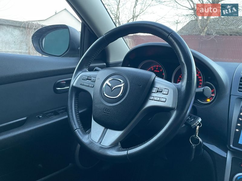Лифтбек Mazda 6 2009 в Виннице