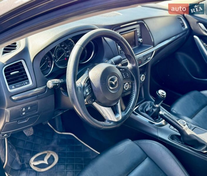 Седан Mazda 6 2014 в Одессе
