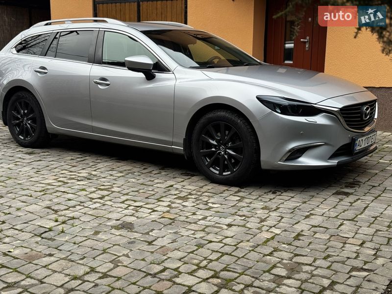 Універсал Mazda 6 2016 в Сваляві