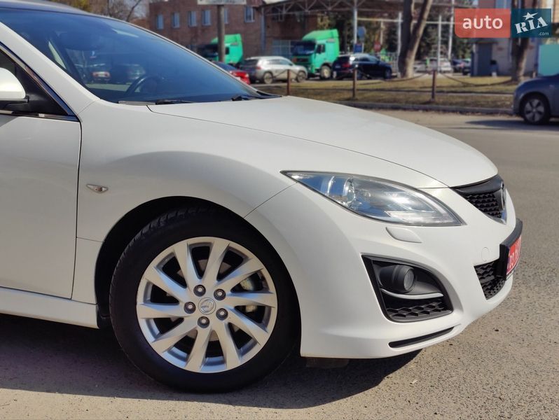 Універсал Mazda 6 2010 в Луцьку