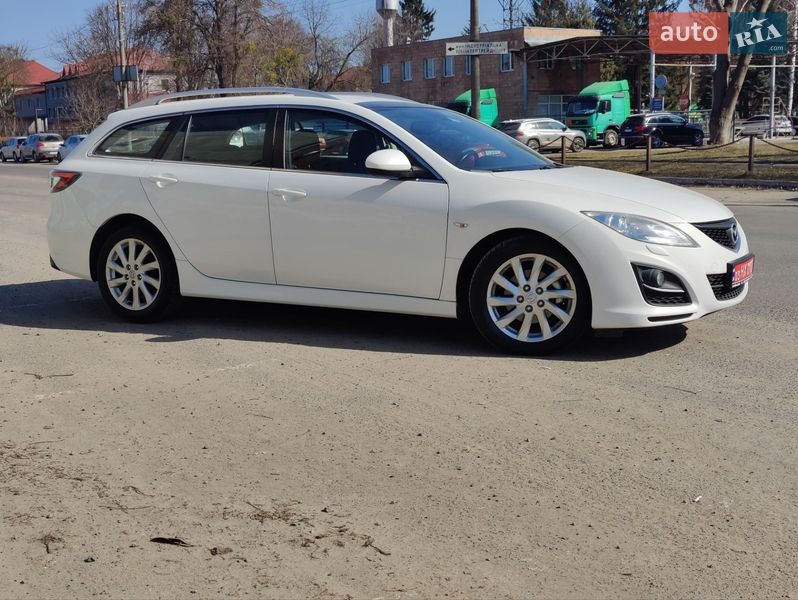 Універсал Mazda 6 2010 в Луцьку
