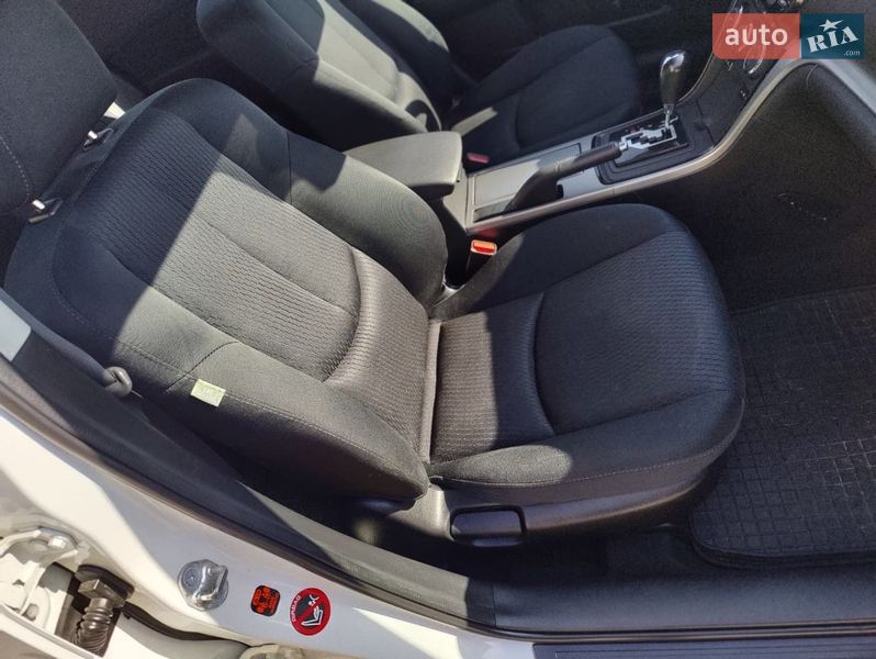 Універсал Mazda 6 2010 в Луцьку