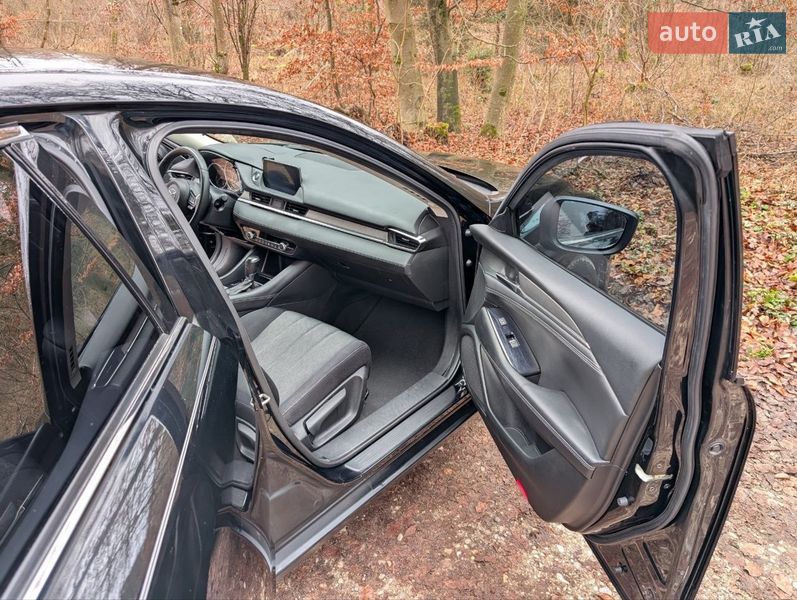 Седан Mazda 6 2019 в Киеве