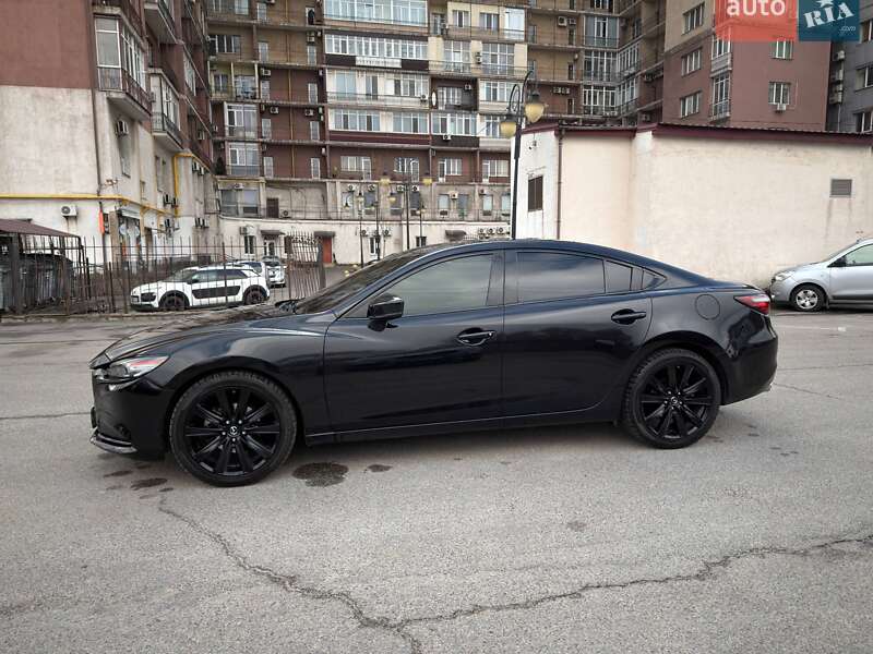 Седан Mazda 6 2021 в Днепре