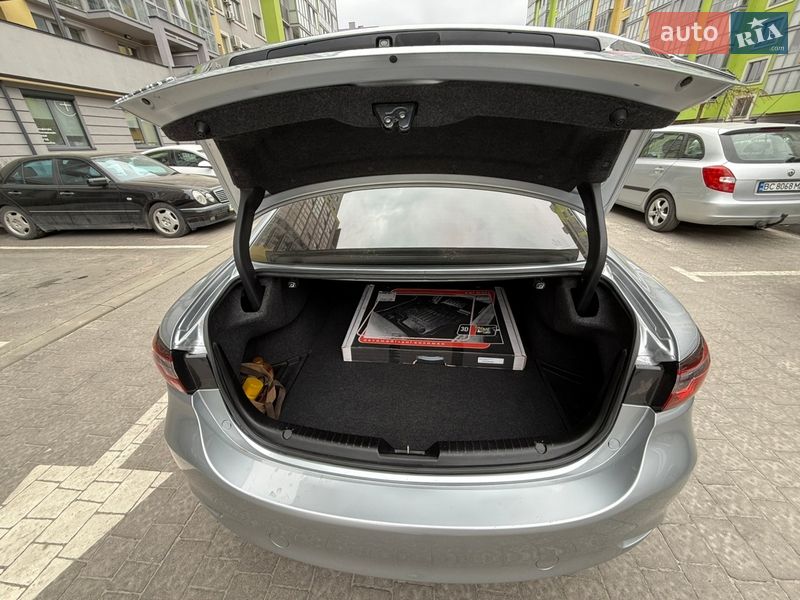 Седан Mazda 6 2019 в Львове