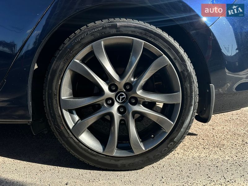 Седан Mazda 6 2016 в Киеве