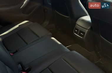 Седан Mazda 6 2017 в Чернигове