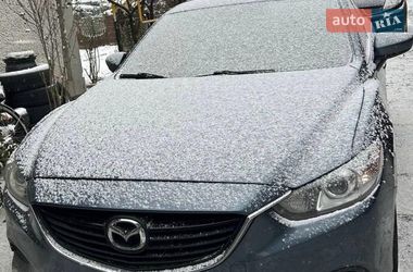 Седан Mazda 6 2013 в Старої Жадовой