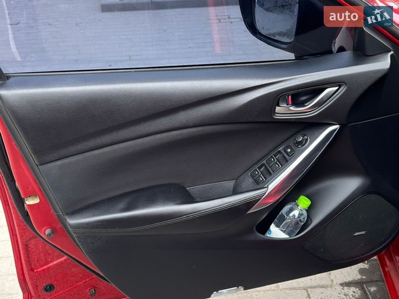 Седан Mazda 6 2013 в Днепре