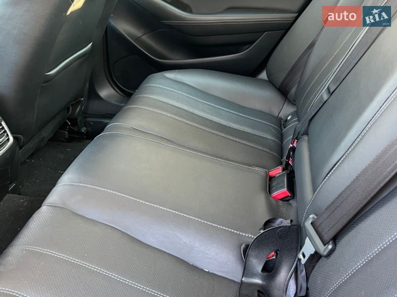 Седан Mazda 6 2019 в Обухове