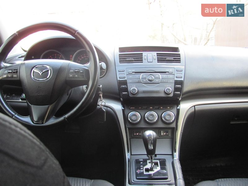 Універсал Mazda 6 2010 в Києві