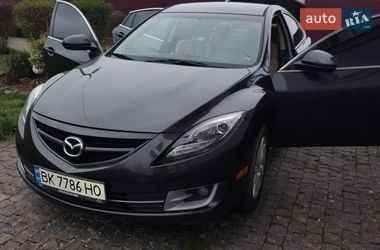 Седан Mazda 6 2012 в Остроге