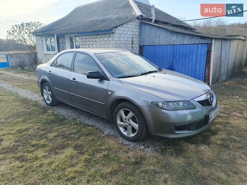 Седан Mazda 6 2005 в Лохвице