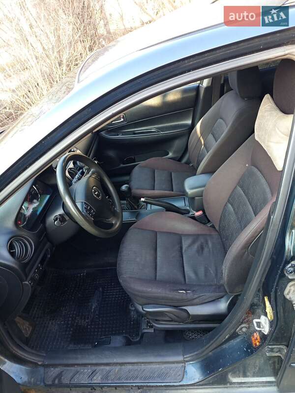Универсал Mazda 6 2004 в Обухове фото 5 Универсал Mazda 6 2004 в Обухове