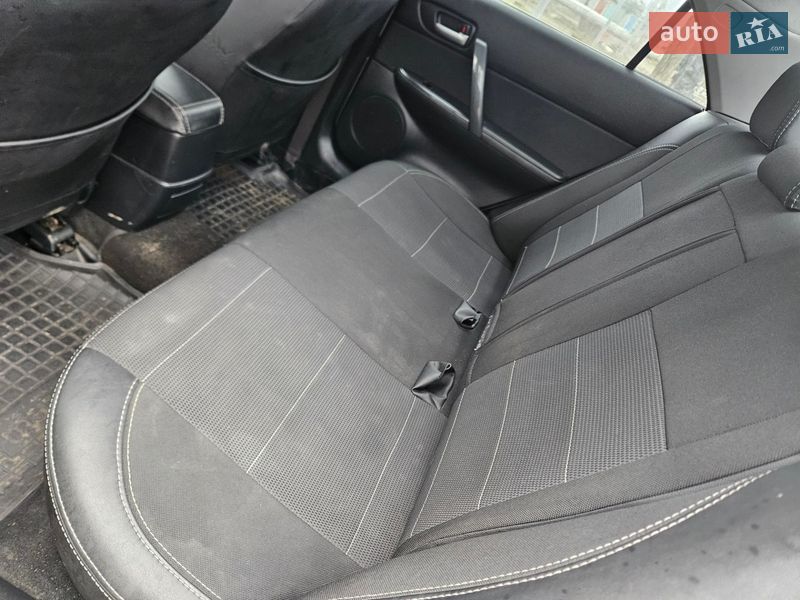 Седан Mazda 6 2006 в Харкові