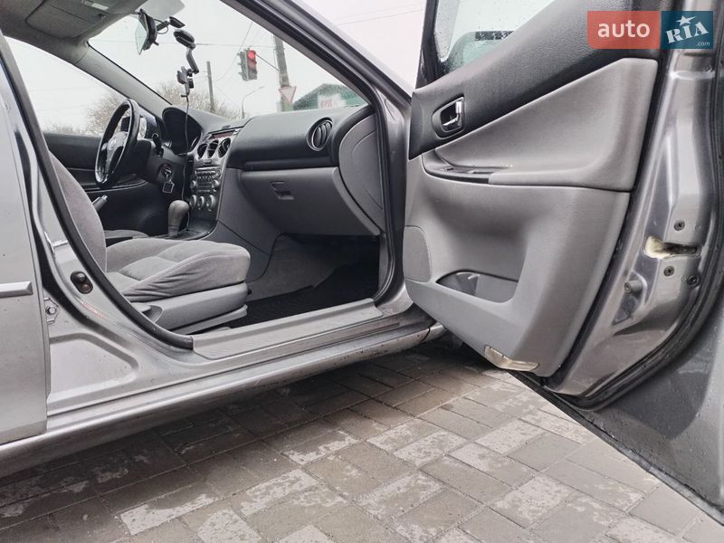 Седан Mazda 6 2004 в Києві