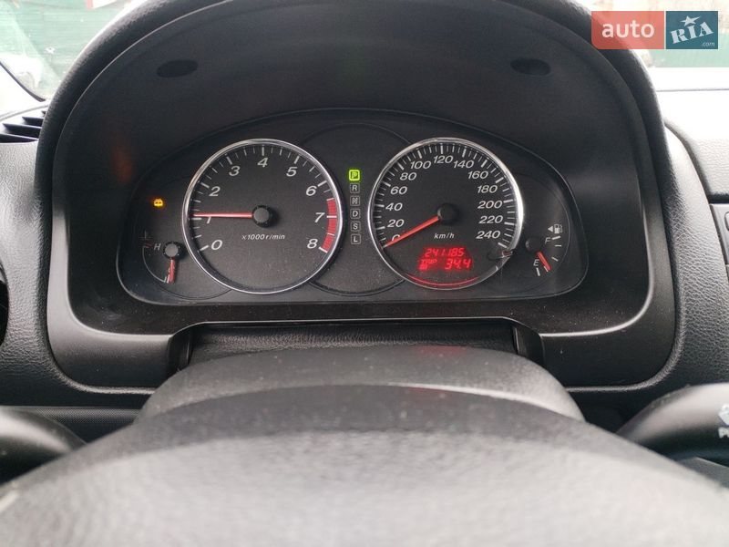 Седан Mazda 6 2004 в Києві