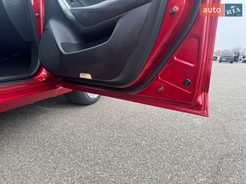 Седан Mazda 6 2016 в Києві