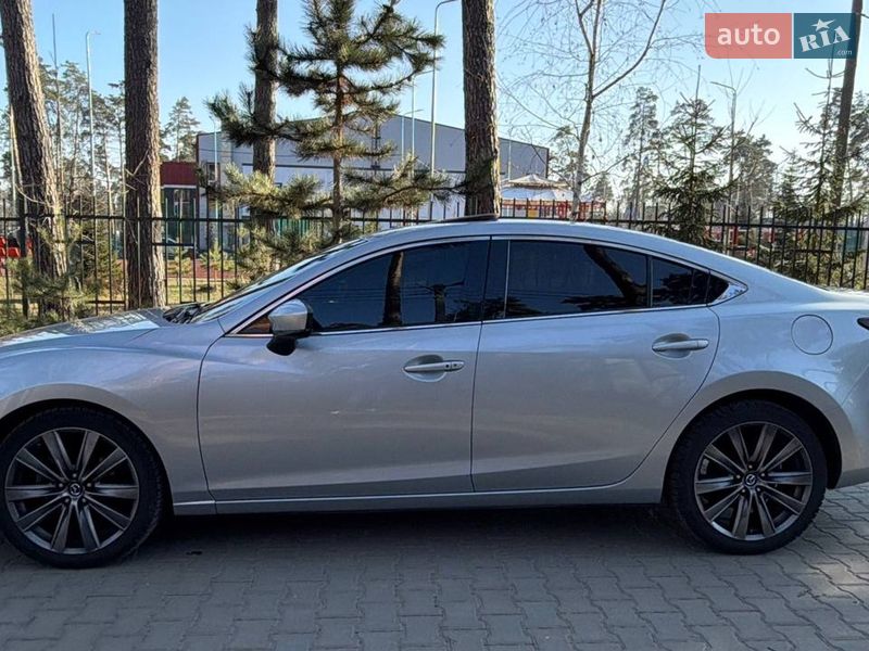 Седан Mazda 6 2018 в Буче