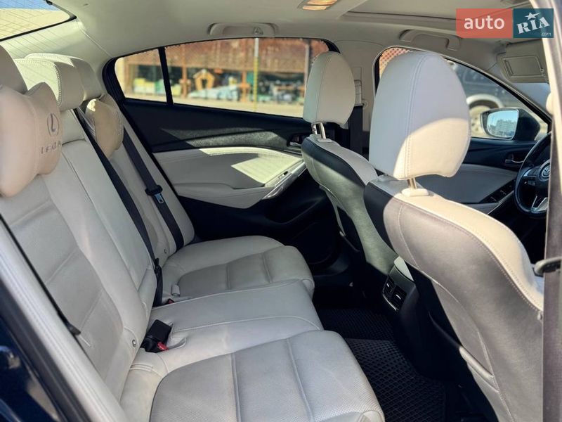 Седан Mazda 6 2016 в Калуші