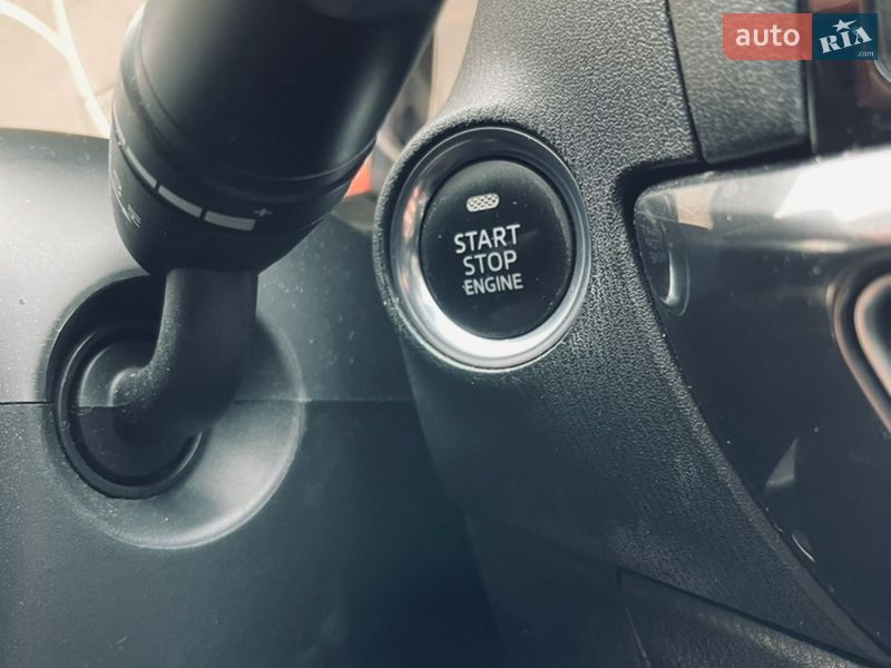 Седан Mazda 6 2013 в Тернополе