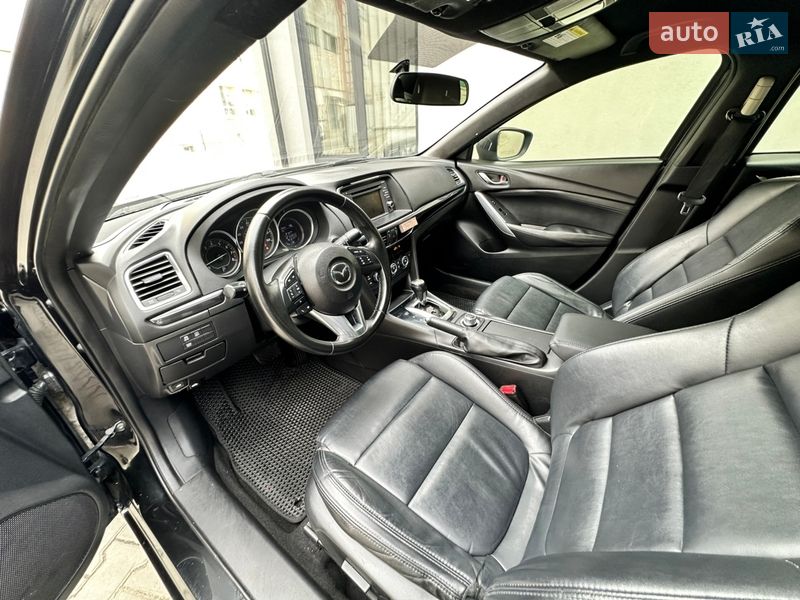Седан Mazda 6 2013 в Ивано-Франковске