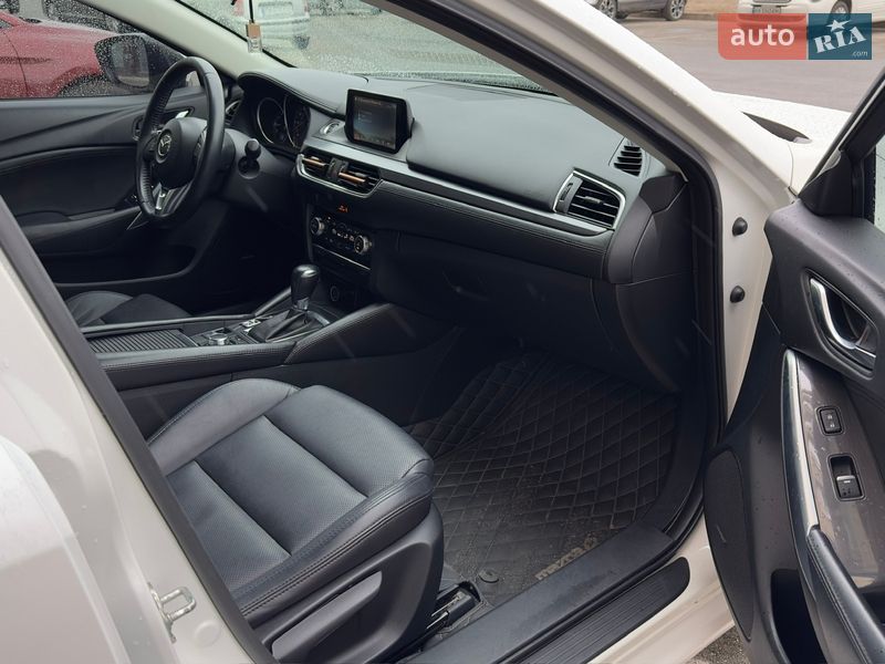 Седан Mazda 6 2014 в Києві