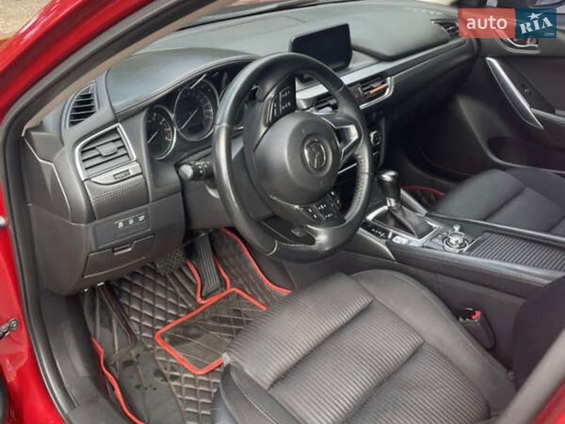 Седан Mazda 6 2015 в Полтаві