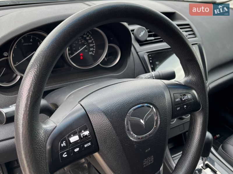 Седан Mazda 6 2012 в Львове