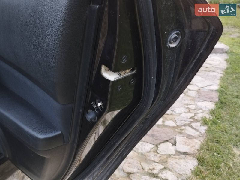 Седан Mazda 6 2011 в Бережанах