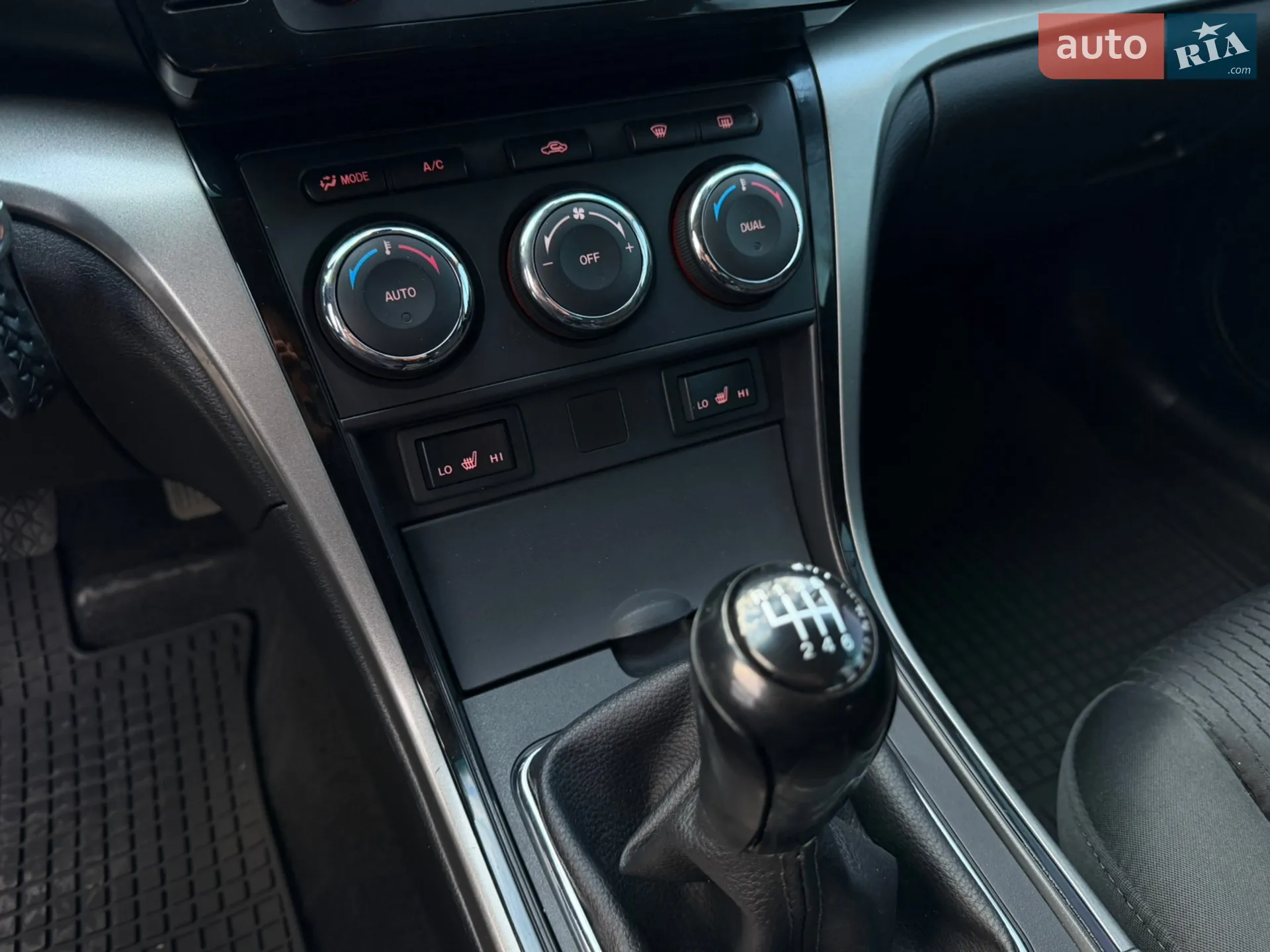 2010 Mazda 6 - мініатюра 17