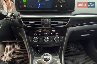 Седан Mazda 6 2012 в Черновцах