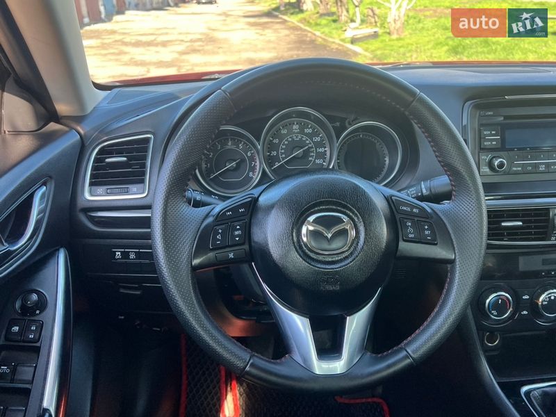 Седан Mazda 6 2014 в Лозовой