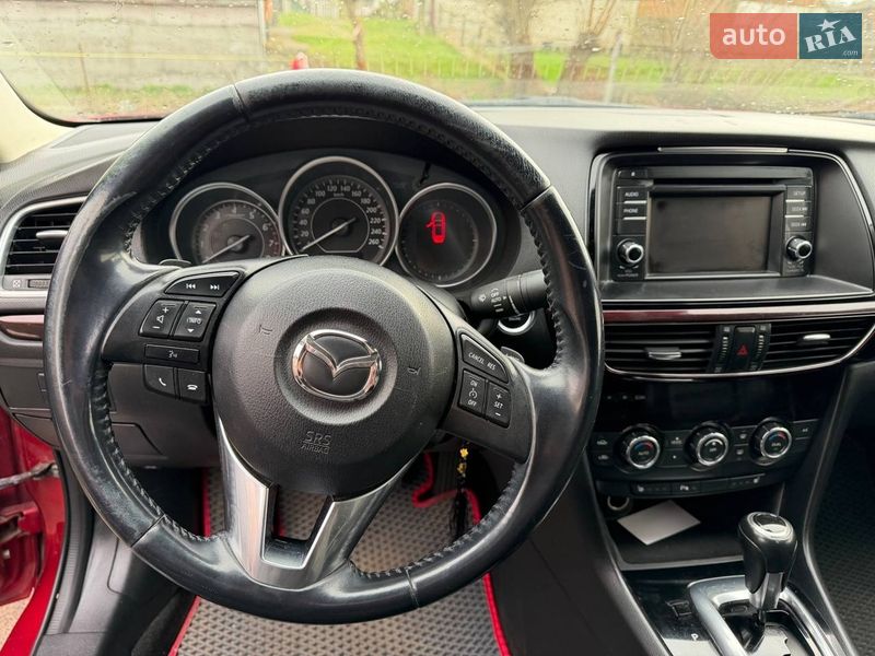 Седан Mazda 6 2014 в Радомышле