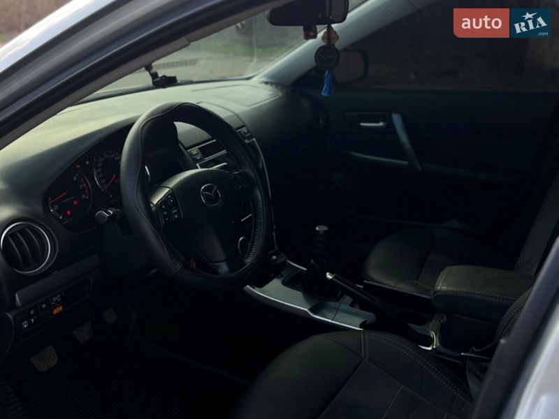 Седан Mazda 6 2006 в Славянске
