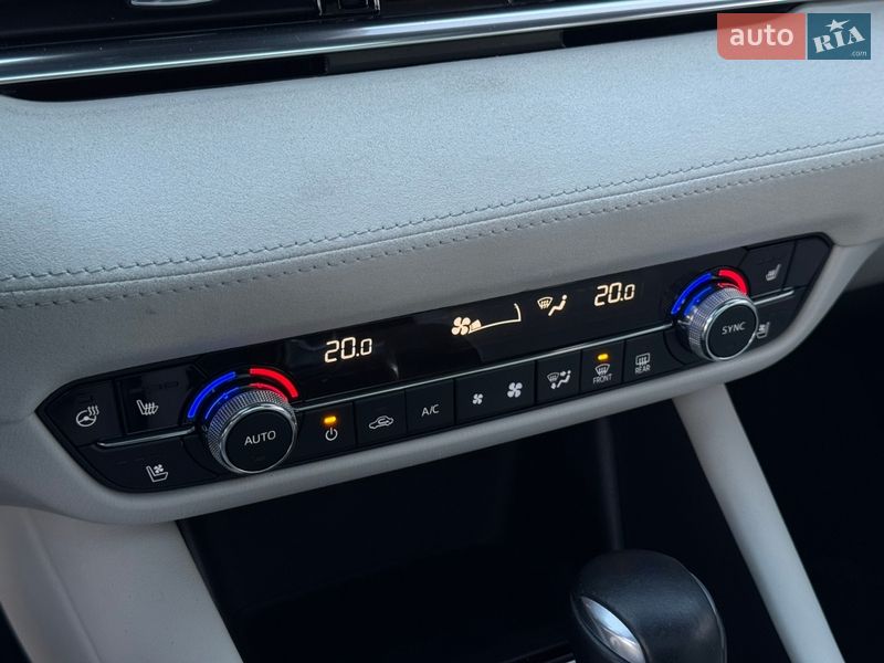 Седан Mazda 6 2019 в Киеве