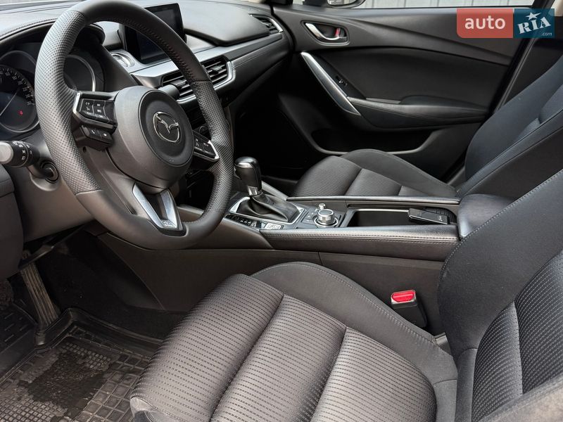 Седан Mazda 6 2017 в Полтаве