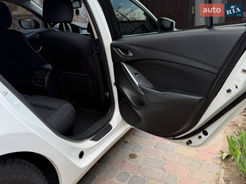 Седан Mazda 6 2017 в Полтаве