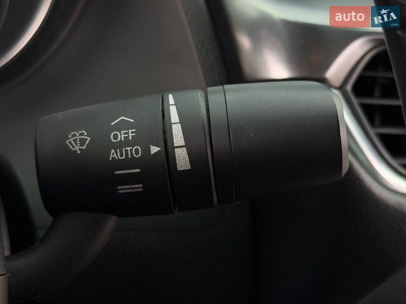 Седан Mazda 6 2013 в Днепре