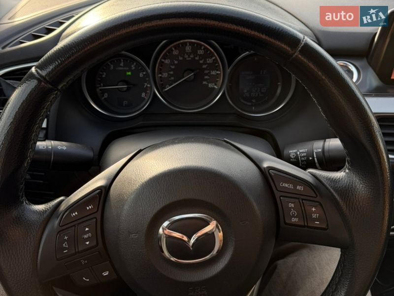 Седан Mazda 6 2015 в Львове