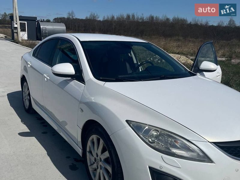 Седан Mazda 6 2010 в Львове