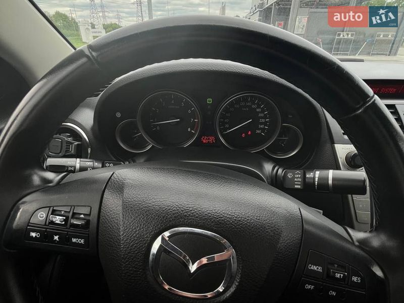 Седан Mazda 6 2010 в Львове