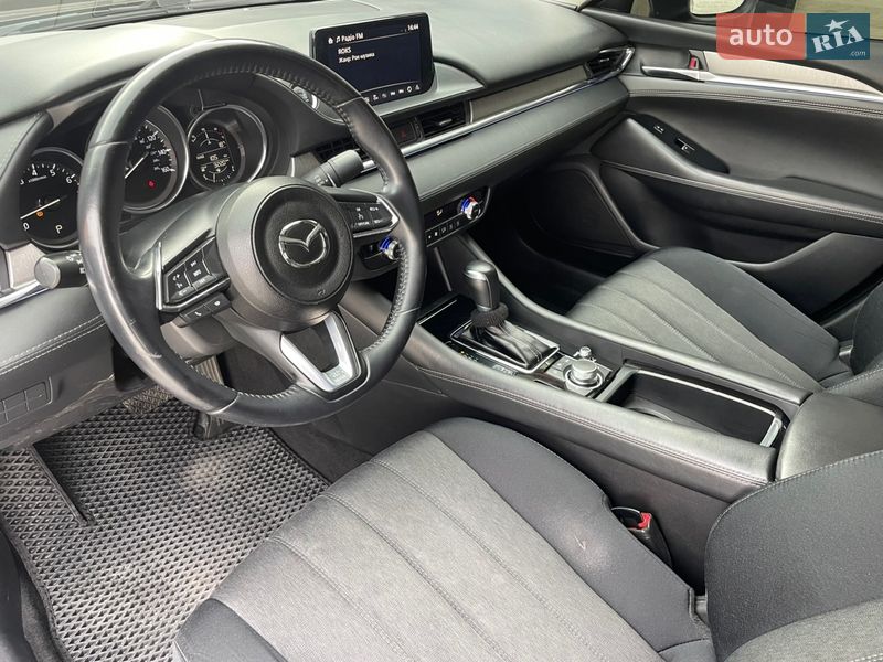 Седан Mazda 6 2018 в Львове