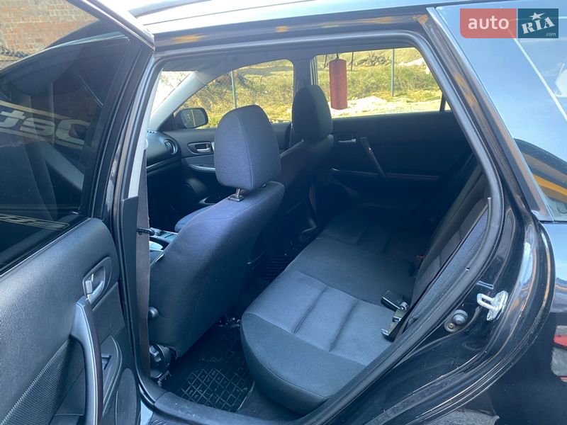 Универсал Mazda 6 2006 в Самборе