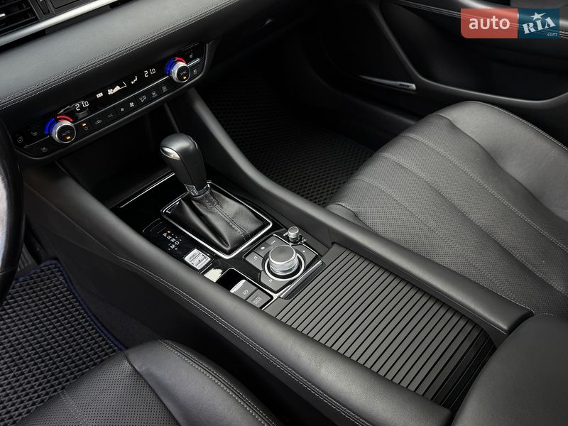 Седан Mazda 6 2021 в Киеве