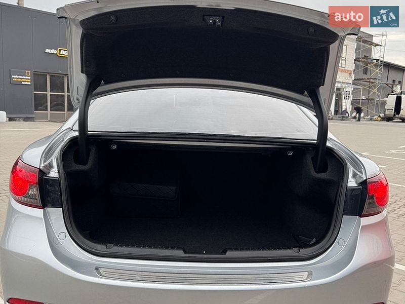 Седан Mazda 6 2016 в Виннице